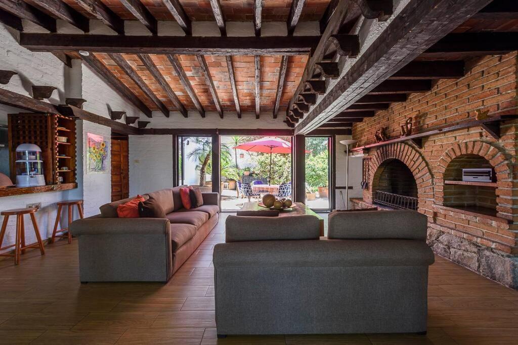 Agradable Cuarto De Hostal Sobre El Centro, Valle Valle de Bravo Ngoại thất bức ảnh
